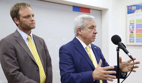 Ministerio de Salud anuncia Programa Integral de Reparación Ocular